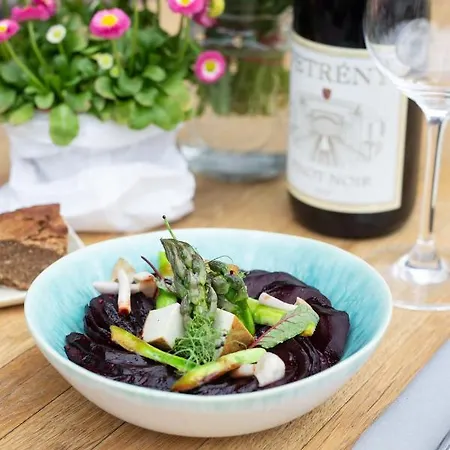 Nocleg ze śniadaniem Sarbinowska 4*